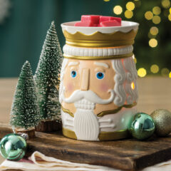 Candle Warmers Nutcracker Illumination Warmer