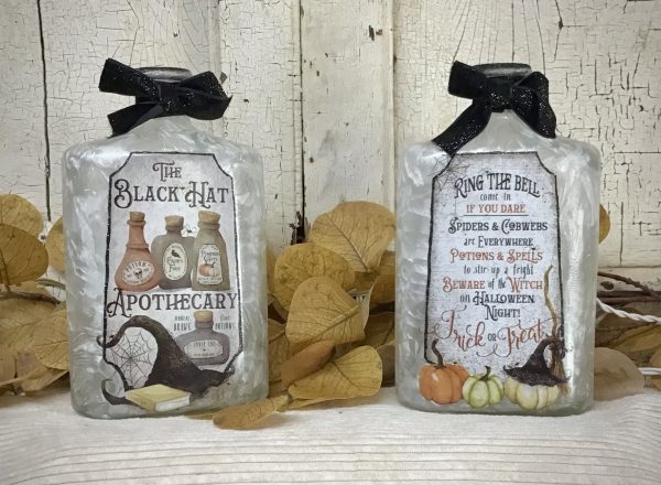Lighted Glass Halloween Jar