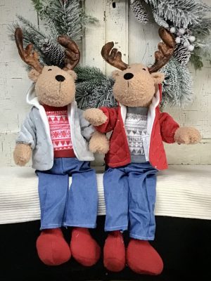 Holiday Deer Shelf Sitter