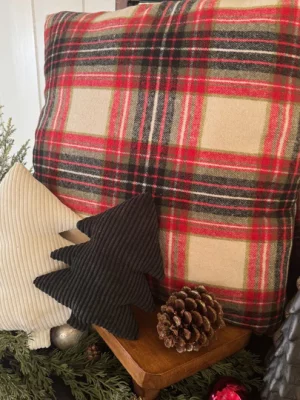 NOEL PLAID PILLOW