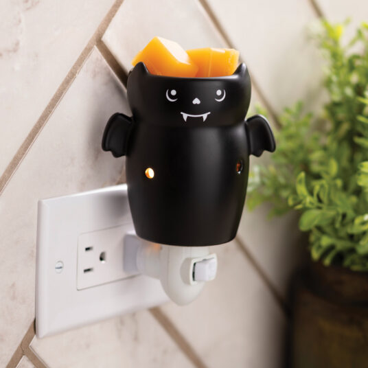 Candle Warmers Pluggable Bat